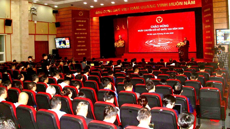 https://bcp.cdnchinhphu.vn/thumb_w/777/334894974524682240/2025/10/21/z71390441604043ab5135a5d28ec9ddde54455b80e303e-1761016672018514256728.jpg