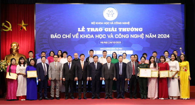 https://bcp.cdnchinhphu.vn/334894974524682240/2025/10/24/base64-1761300330014641522671.png