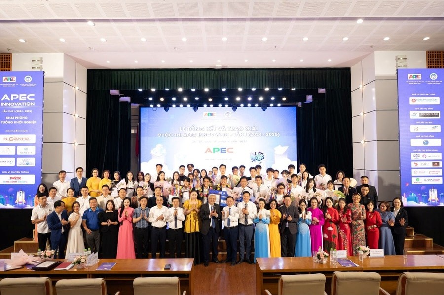 apec1.jpg
